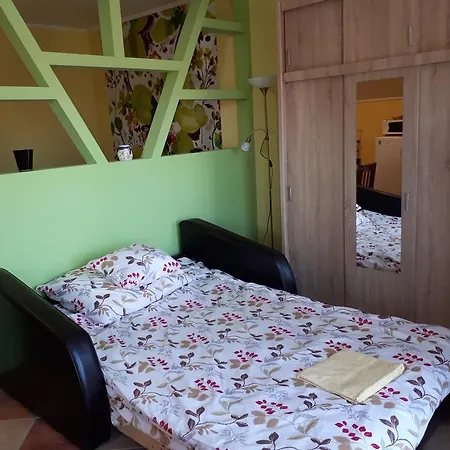 Rozmaring Apartmanok Gyula Exterior photo
